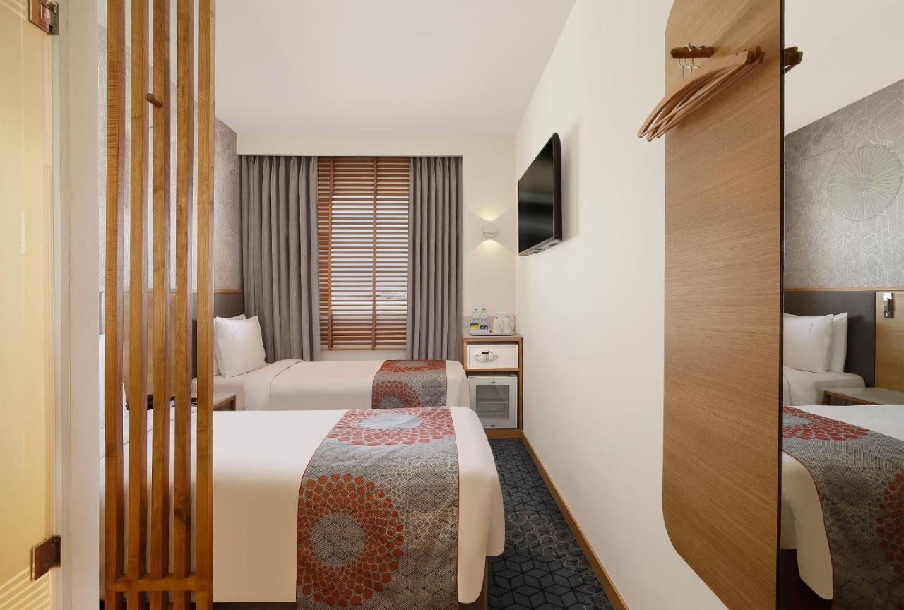 Holiday Inn Express Hyderabad Hitec City By Ihg Exterior foto